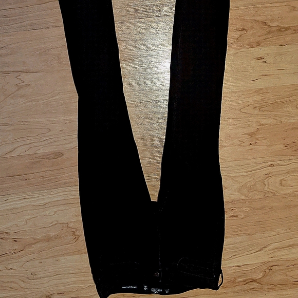 Hollister Skinny Jeans - Picture 1 of 3